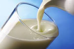 Полицейские выявили цех по изготовлению фальсифицированной молочной продукции под известными брендами «Просто молоко» и «Вамин»