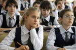 Школьники из Казани призвали взрослых активнее решать проблемы молодежи