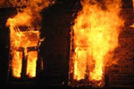 В селе Поисево в результате пожара сгорели 6 человек, включая трех детей