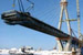 Началось строительство временной дамбы у Ленинского моста
