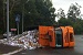 На улице Васильченко перевернулся мусоровоз [фото]