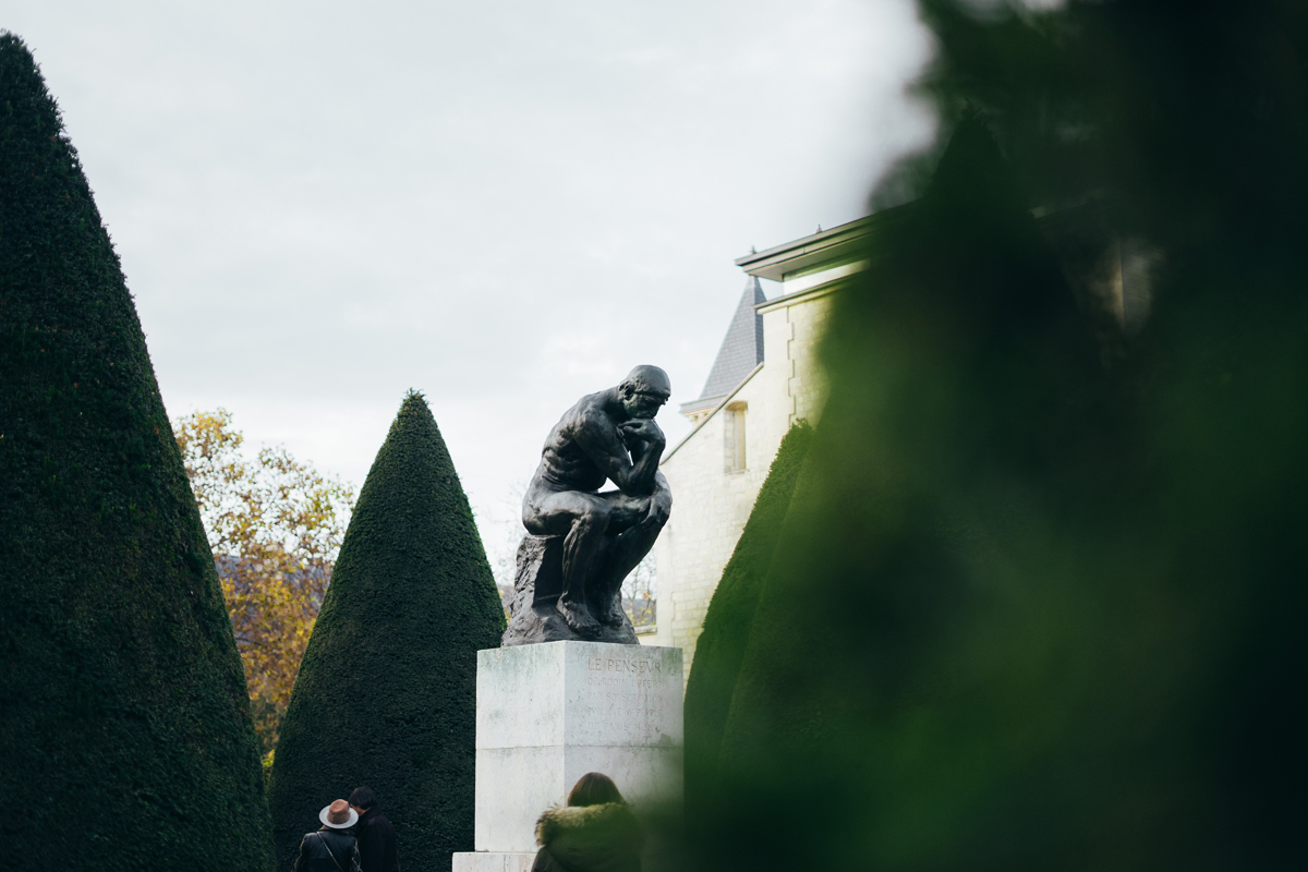 Музей Родена в Париже, «Мыслитель». Фото Валентина Кремера.